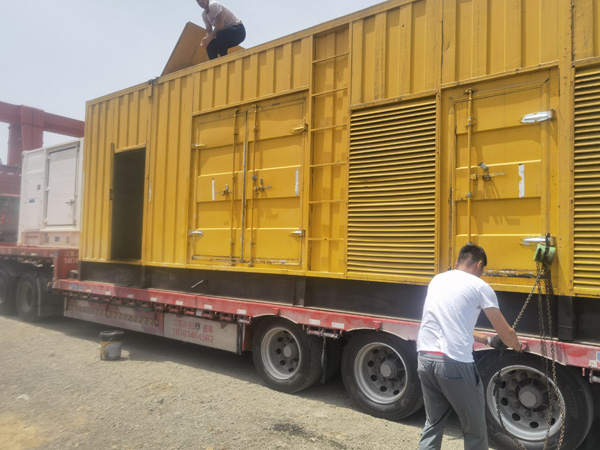 柳江除了负载情况和发动机维护,还有哪些因素会影响 200kw 柴油发电机的油耗?
